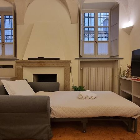 Il Loft Di Quintino Apartment Parma Luaran gambar