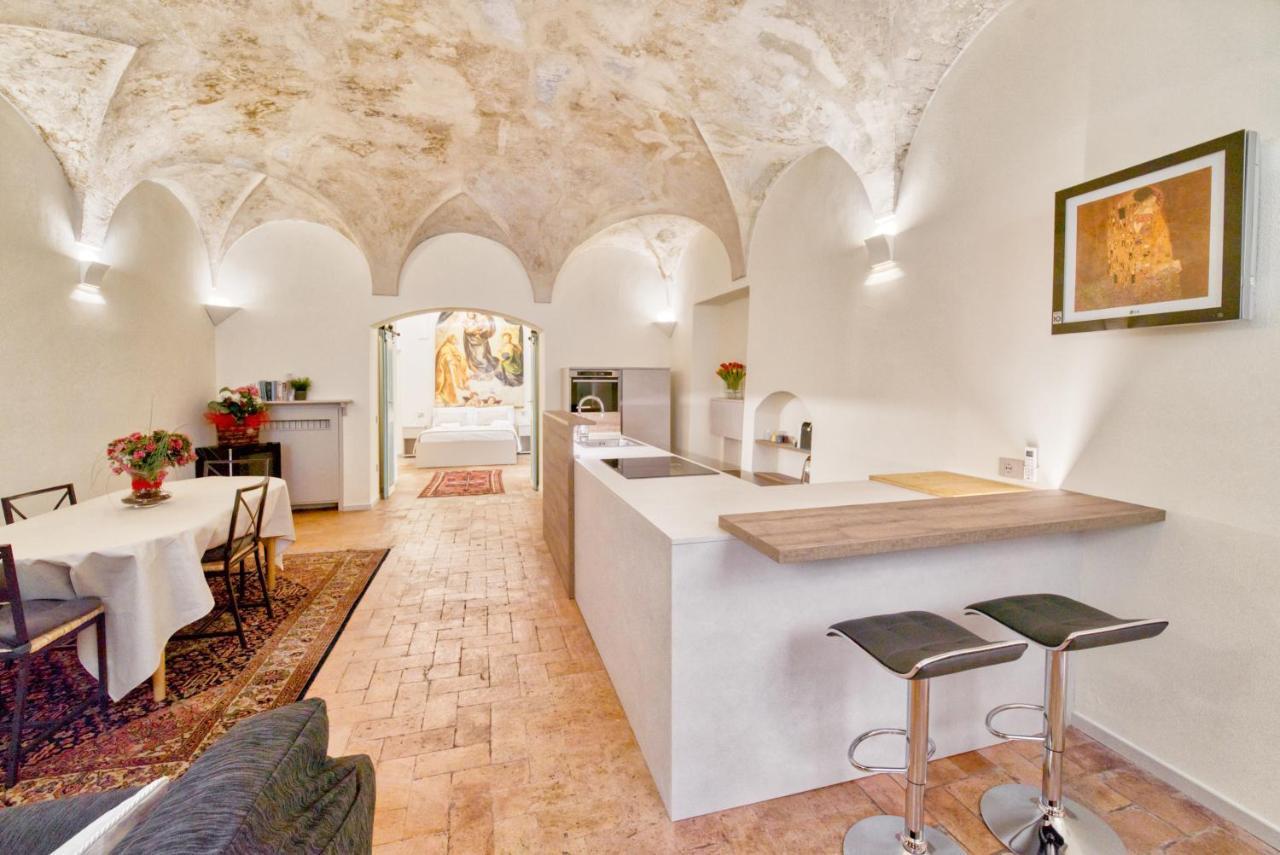Il Loft Di Quintino Apartment Parma Luaran gambar