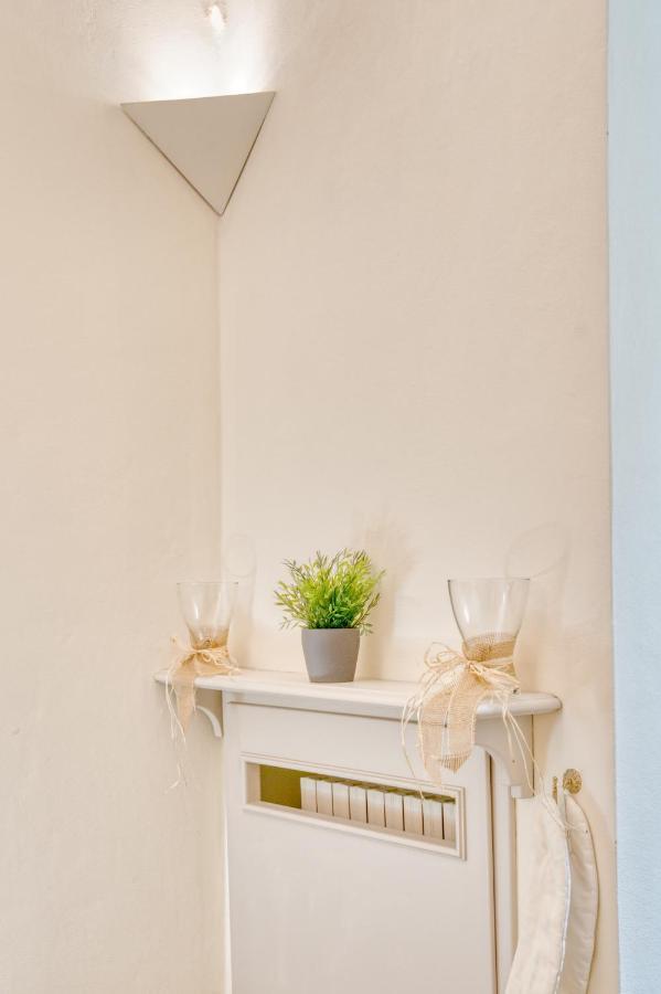 Il Loft Di Quintino Apartment Parma Luaran gambar